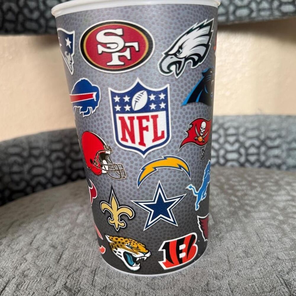 Nfl multi Dinnerware
